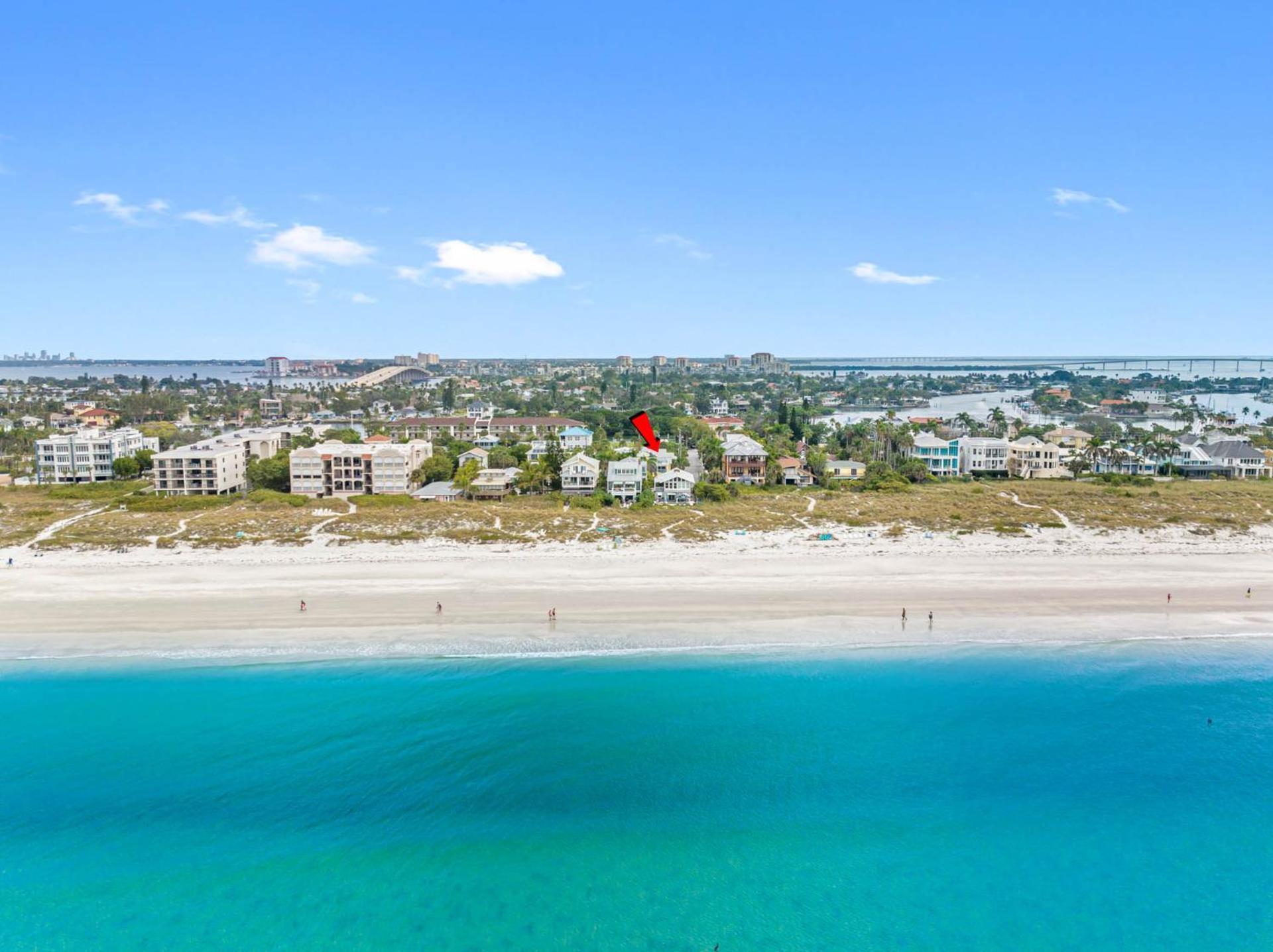 The Beach House Steps Away From Sanctuary Villa St. Pete Beach Exterior foto